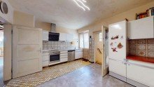 12 Schickes Ein- bis Zweifamilienhaus mit gro�em Garten, PV-Anlage und Ausbaupotenzial in Bretten-Ruit