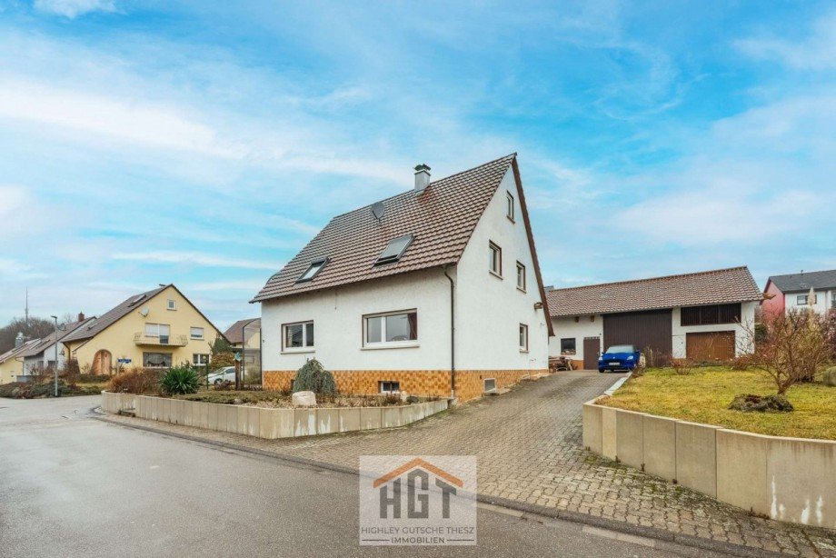 Frontansicht Einfamilienhaus Oberderdingen