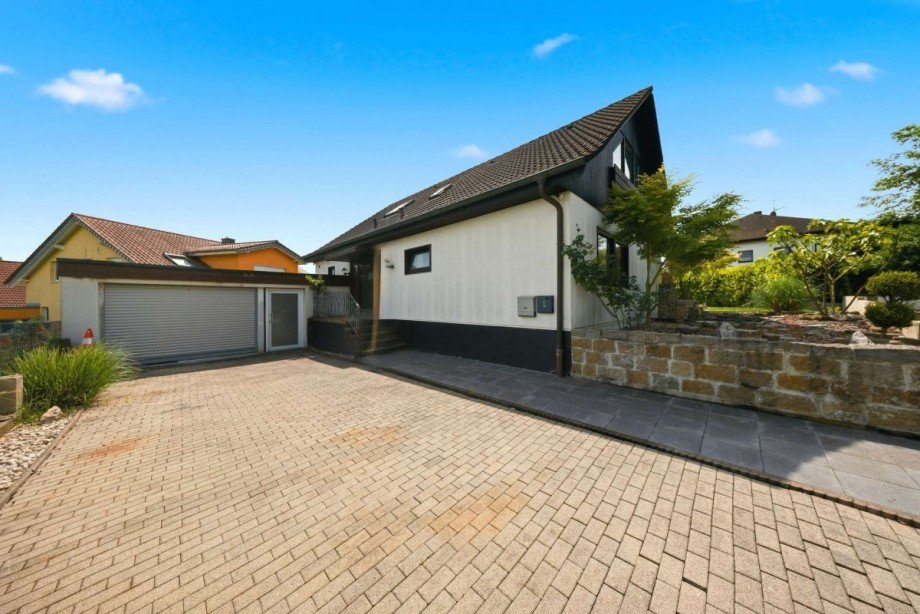 Haus Hof Einfahrt Einfamilienhaus Gondelsheim