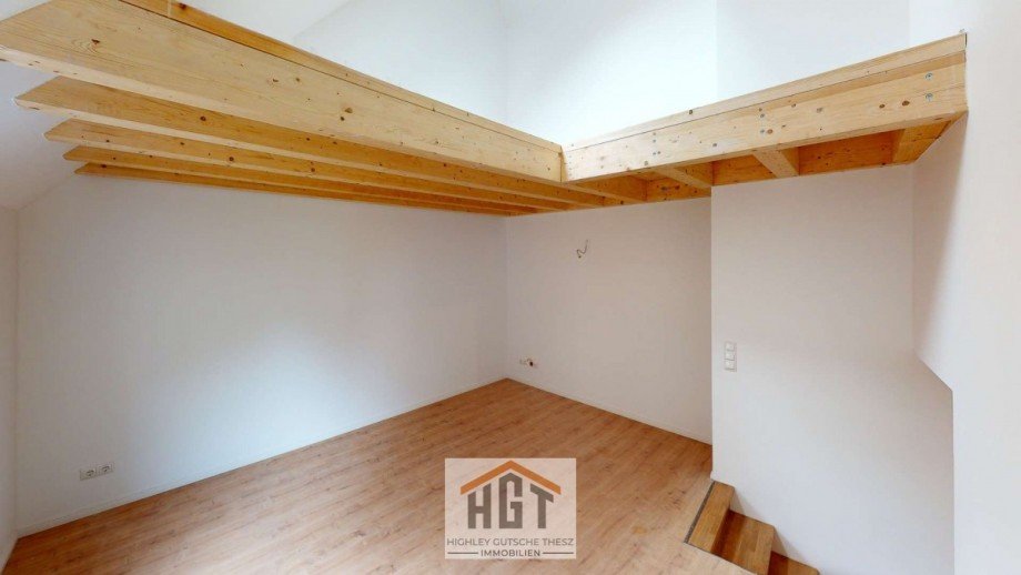 10 Schlafzimmer mit Galerie Erdgeschosswohnung Knittlingen