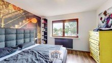 Kinderzimmer Exklusives Einfamilienhaus mit vielseitig nutzbarer Gewerbehalle in Bretten-G�lshausen!