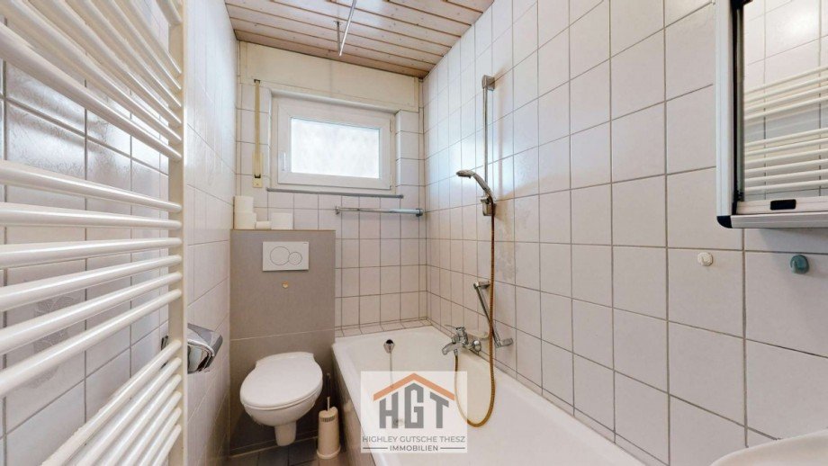 Badezimmer Doppelhaush�lfte Dettenheim