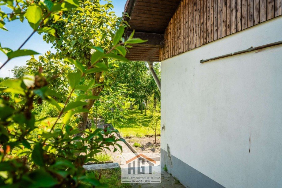 Garten Doppelhaush�lfte Dettenheim