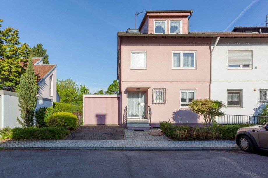 Frontansicht Ost Reihenendhaus Eggenstein-Leopoldshafen