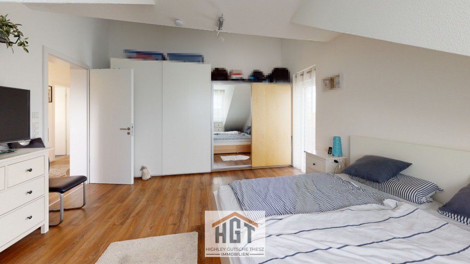 Schlafzimmer Penthousewohnung Karlsdorf-Neuthard