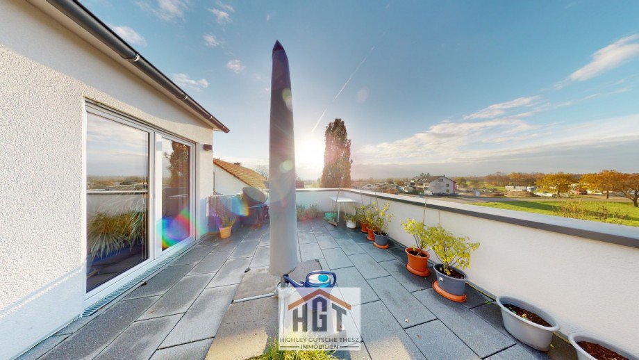 Terrasse Penthousewohnung Karlsdorf-Neuthard