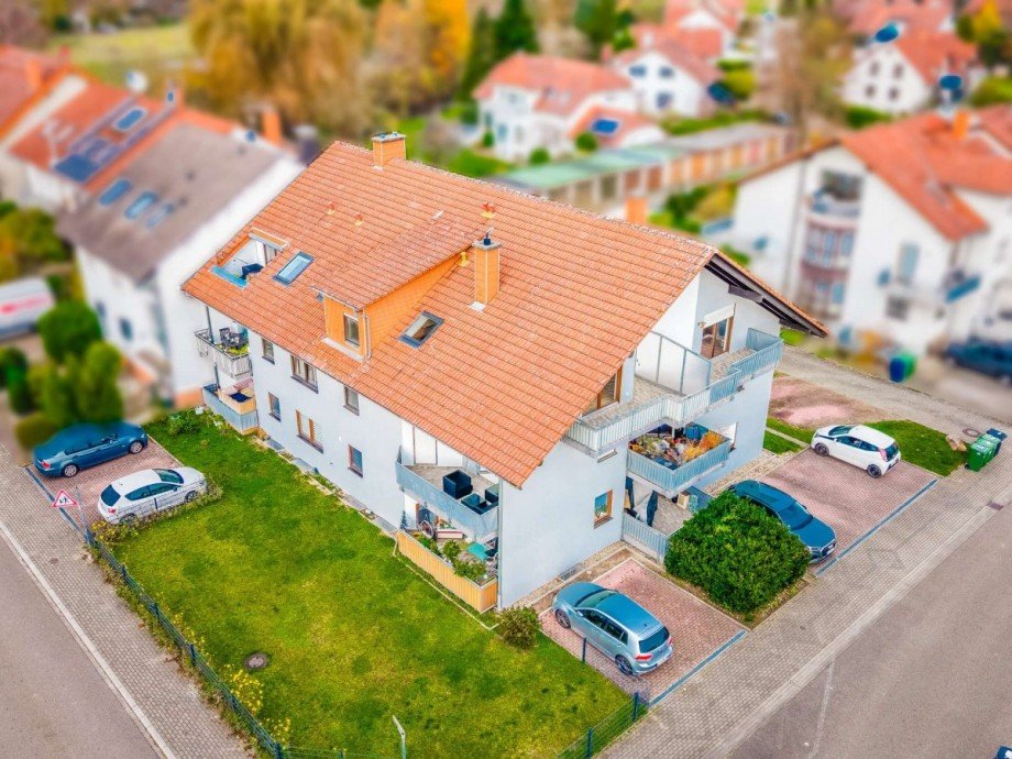 24 Dachgeschosswohnung Karlsdorf-Neuthard