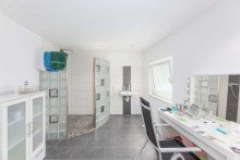 Nebenhaus Bad Mehrfamilienhaus plus ein weiters Wohnhaus in Kraichtal zu verkaufen