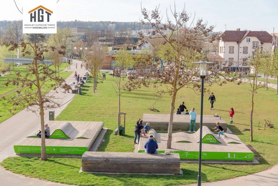Spielplatz an der Enz Maisonettewohnung M�hlacker