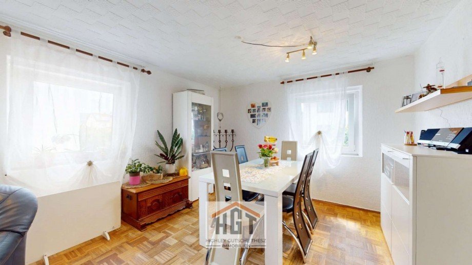 Esszimmer Doppelhaush�lfte Bruchsal