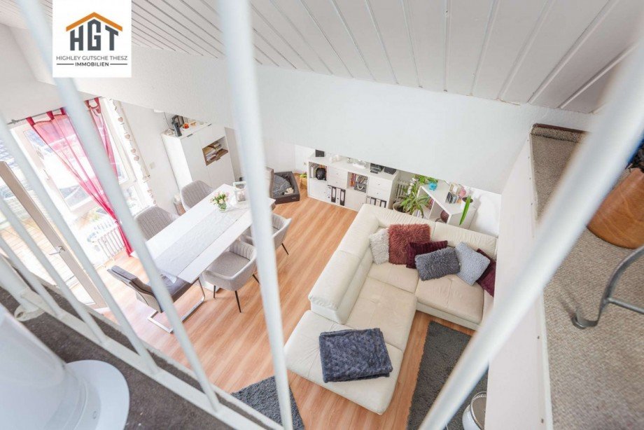 Blick vom Dachgeschoos ins Wohnzimmer Maisonettewohnung M�hlacker