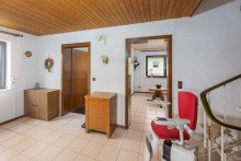  Attraktive Doppelhaush�lfte in Dettenheim
