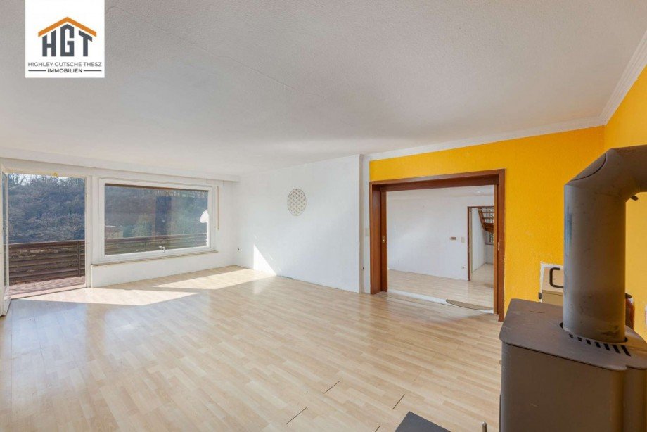 Wohnung EG Wohnzimmer Zweifamilienhaus M�hlacker-Enzberg