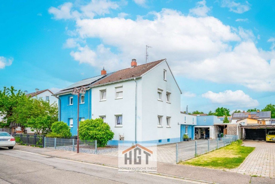 Hausansicht Doppelhaush�lfte Bruchsal