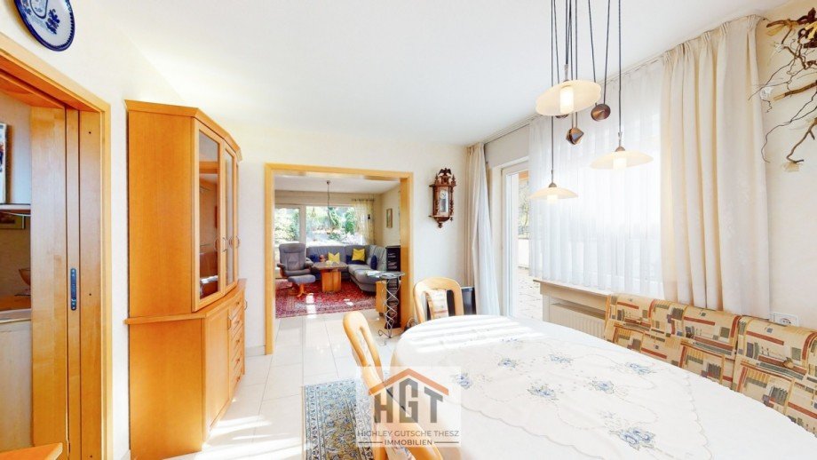 Living Area Erdgeschosswohnung �lbronn-D�rrn