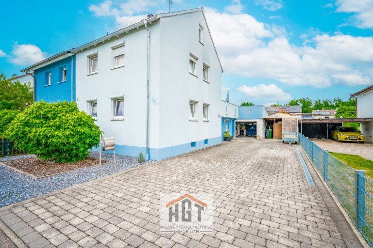 Titelbild Bruchsal Doppelhaush�lfte RESERVIERTSch�ne Doppelhaush�lfte in toller Lage in der Bruchsaler S�dstadt - Provisionsfrei f�r den K�ufer