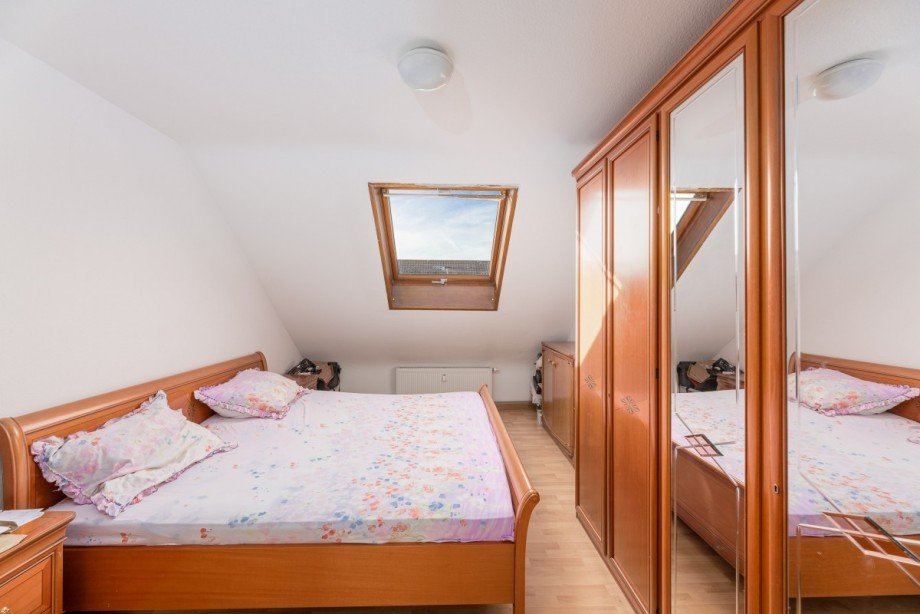 Schlafzimmer Dachgeschosswohnung Eggenstein