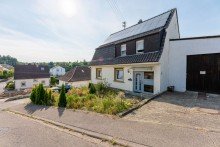 5 Schickes Ein- bis Zweifamilienhaus mit gro�em Garten, PV-Anlage und Ausbaupotenzial in Bretten-Ruit