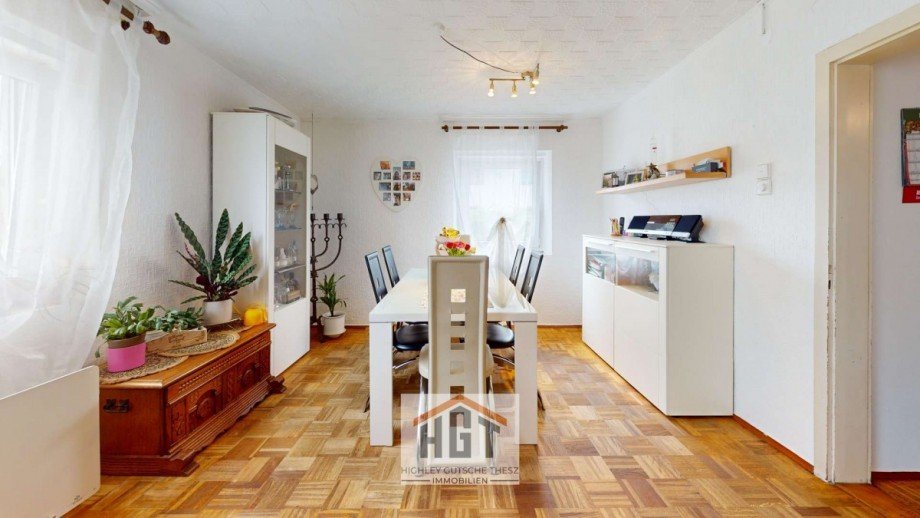 Esszimmer Doppelhaush�lfte Bruchsal