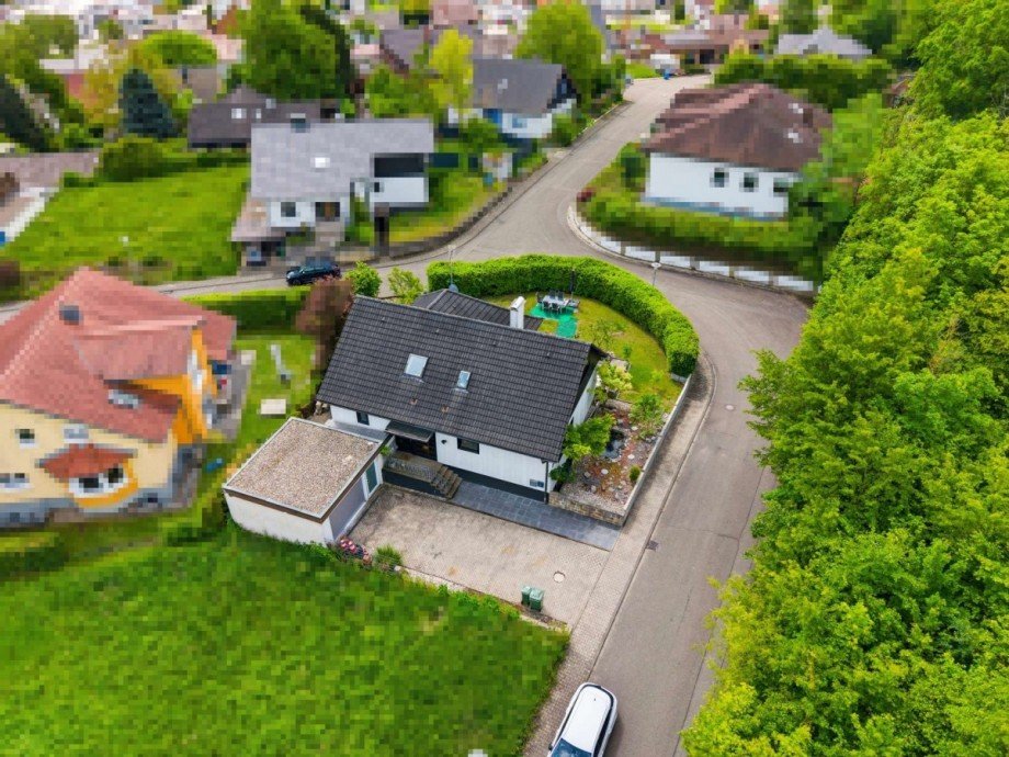 Anwesen von oben Einfamilienhaus Gondelsheim