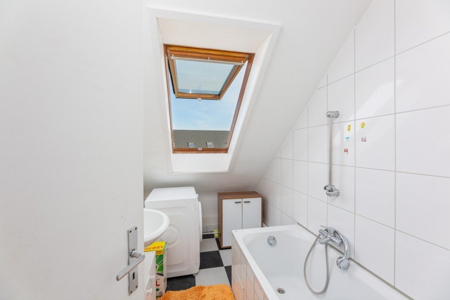 Badezimmer Dachgeschosswohnung Eggenstein
