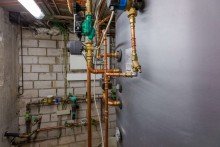 Warmwasserspeicher Mehrfamilienhaus plus ein weiters Wohnhaus in Kraichtal zu verkaufen