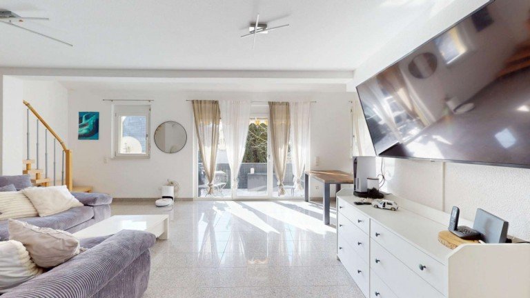 1 �stringen Maisonettewohnung Lichtdurchflutete 3-Zimmer-Maisonette-Wohnung mit Balkon in �stringen-Odenheim