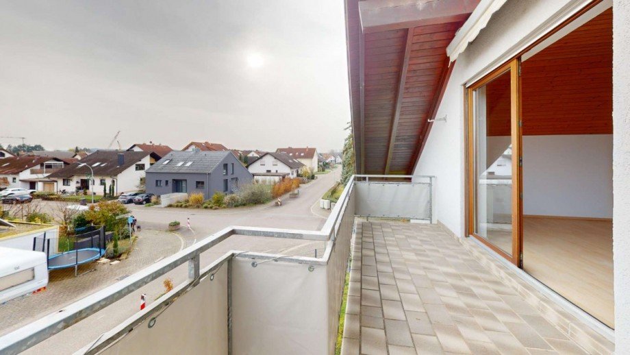 5 Dachgeschosswohnung Karlsdorf-Neuthard