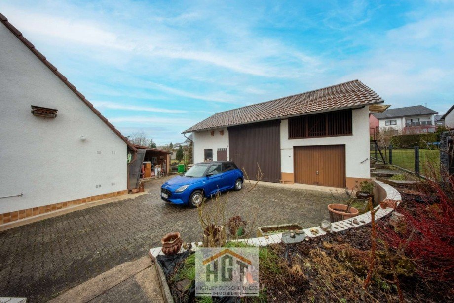 Nebengeb�ude Hof Einfamilienhaus Oberderdingen