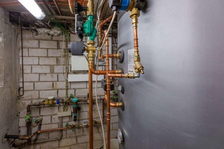 Warmwasserspeicher Mehrfamilienhaus Kraichtal-Ober�wisheim
