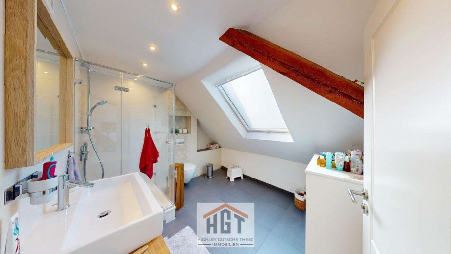  Doppelhaush�lfte Angelbachtal