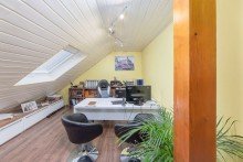 B�ro Dachgeschoss Mehrfamilienhaus plus ein weiters Wohnhaus in Kraichtal zu verkaufen