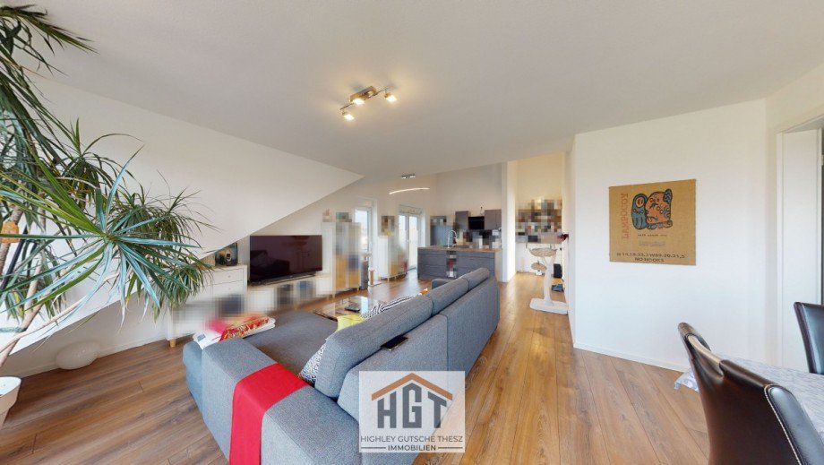 Wohn-Esszimmer Penthousewohnung Karlsdorf-Neuthard