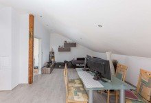 Nebenhaus Wohn- Esszimmer Mehrfamilienhaus plus ein weiters Wohnhaus in Kraichtal zu verkaufen