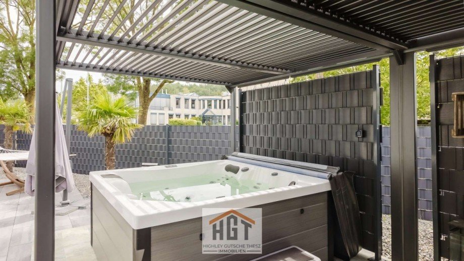 Whirlpool Einfamilienhaus Bretten