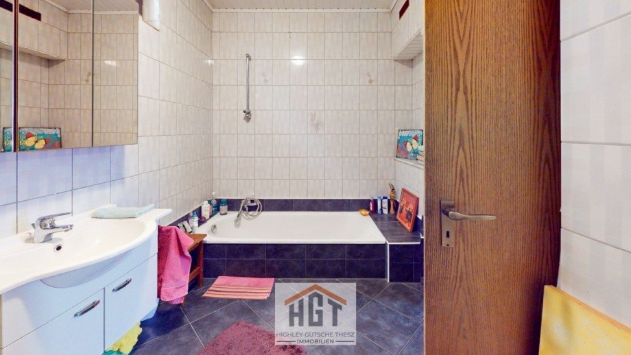 Badezimmer Einfamilienhaus Wagh�usel