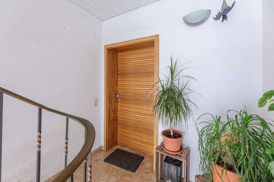 Treppenhaus Mehrfamilienhaus Kraichtal-Ober�wisheim
