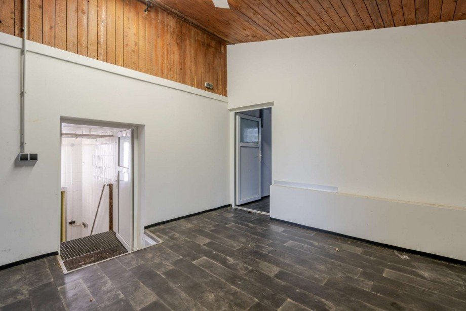 Besprechungszimmer/ B�ro Mehrfamilienhaus Neulingen