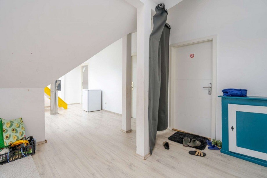 Flur Mehrfamilienhaus Neulingen