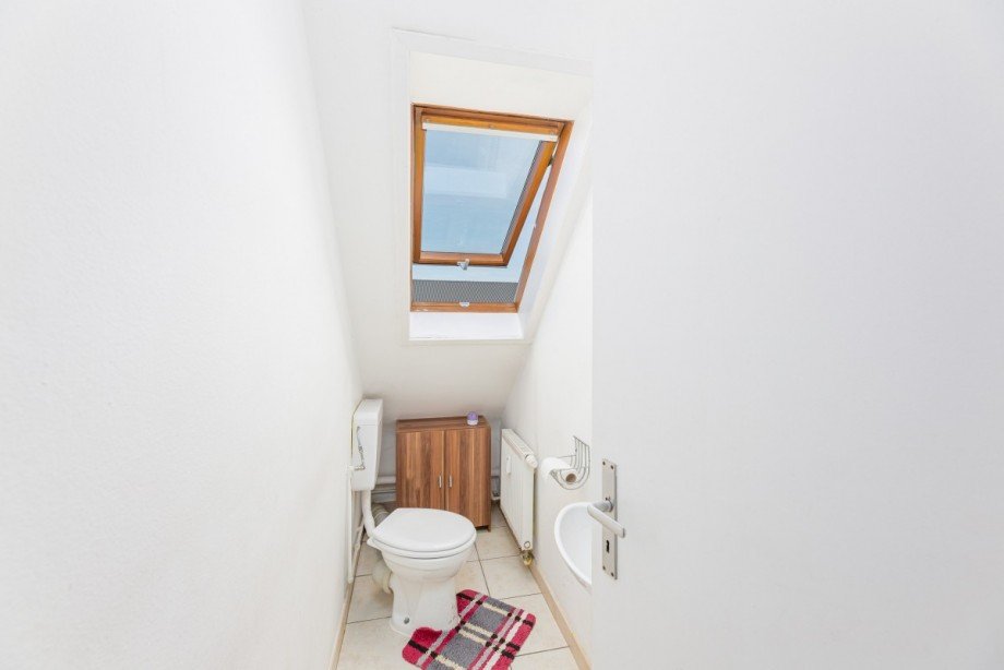 WC Dachgeschosswohnung Eggenstein
